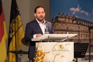 20221130 60Jahre 002 XPRS 2048pix_