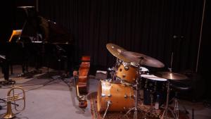 chavet4tet002opener©fdp25